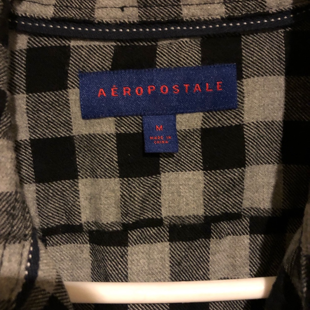 AEROPOSTALE LONG SLEEVE PLAID FLANNEL WOVEN SHORT